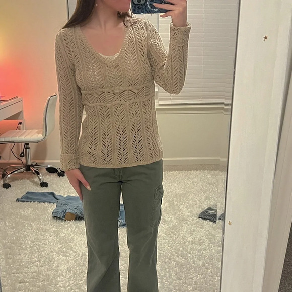 Vintage V Neck Knit Sweater - Picture 7 of 7